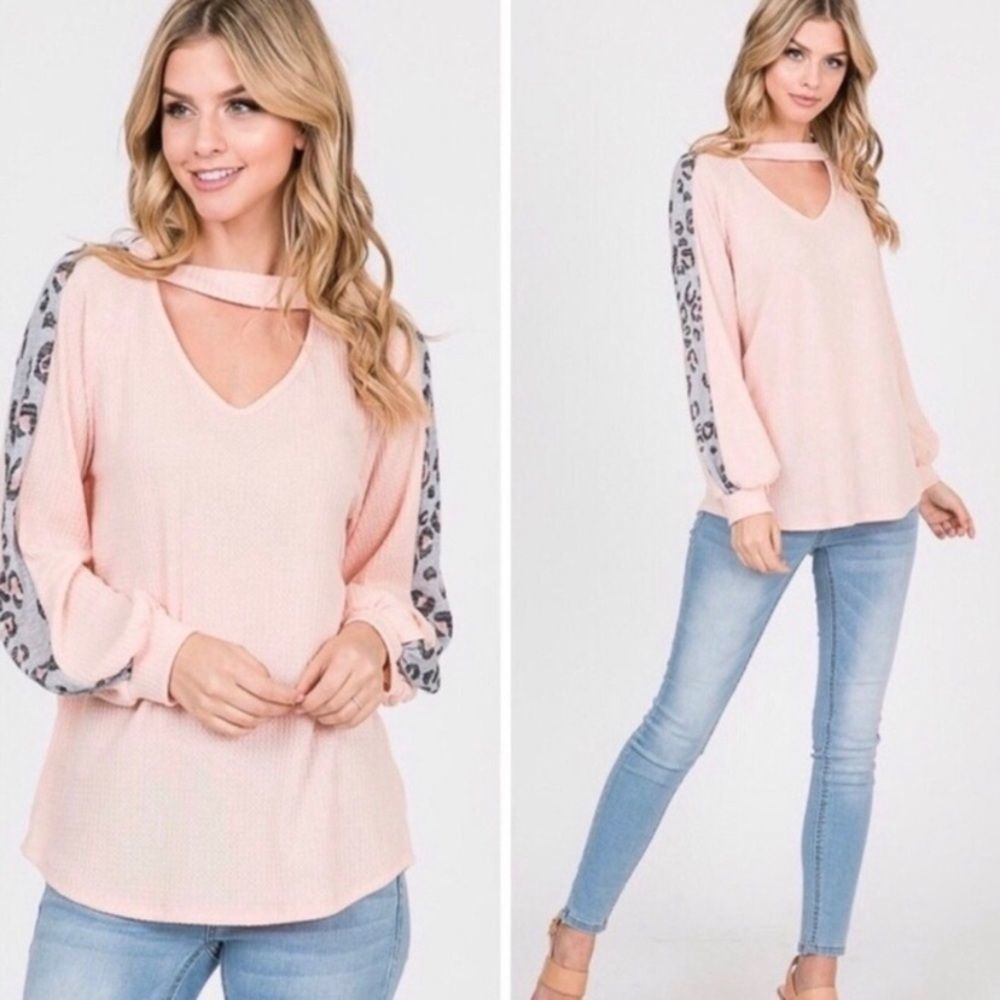 Waffle knit Animal Sleeves Contrast Top